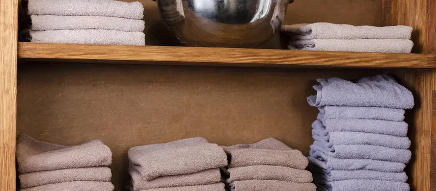 Which One is Better for You: Bath Towel or Spa Towel?